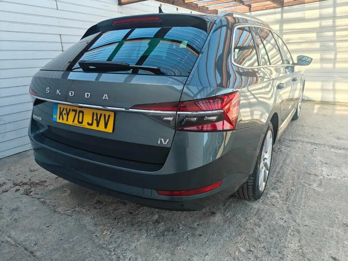 2020-skoda-superb-14-tsi-se-l-estate-big-11