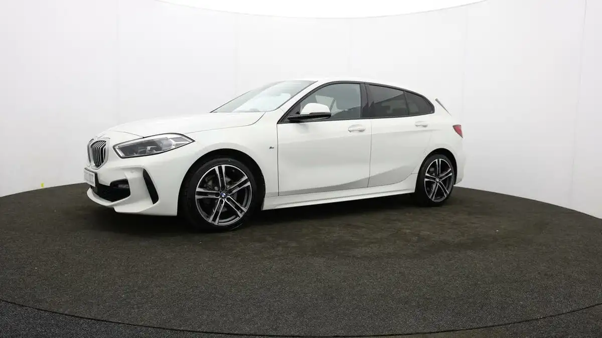 2022-bmw-1-series-15-118i-m-sport-lcp-big-61