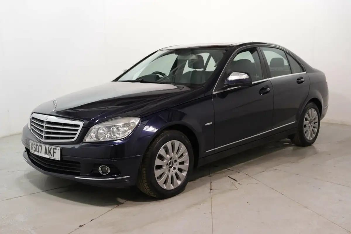 2007-mercedes-benz-c-class-21td-c220-cdi-elegance-saloon-4d-auto-big-2
