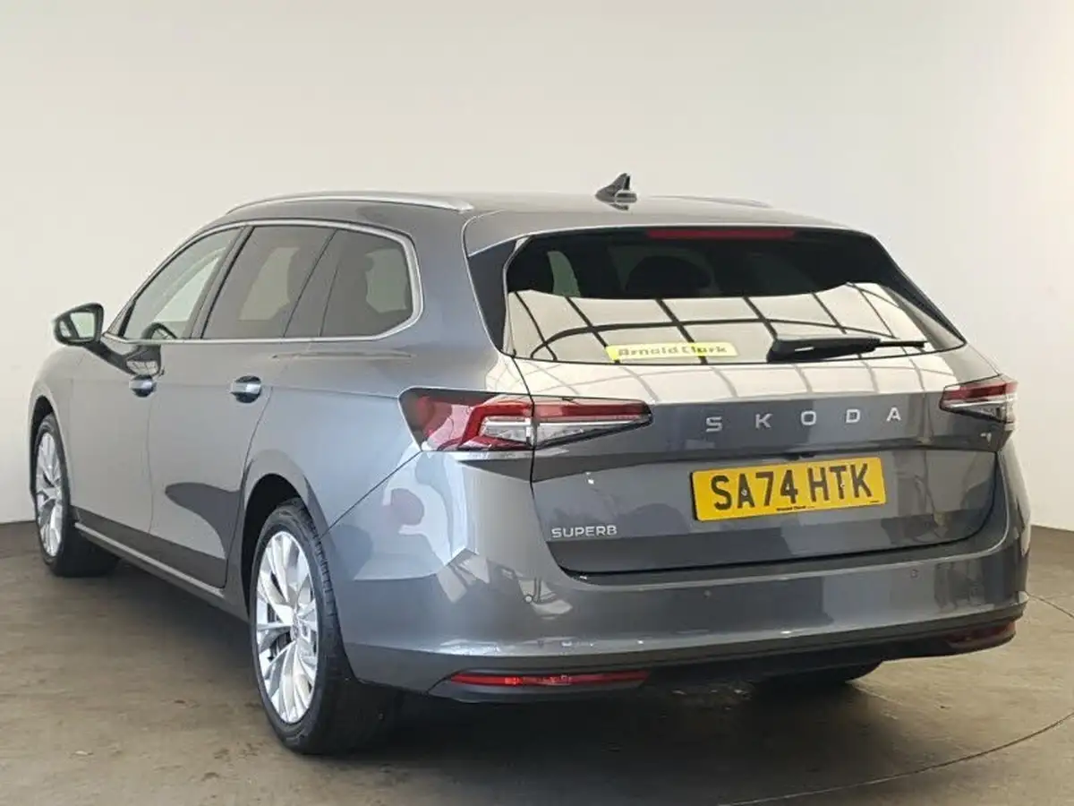 2024-skoda-superb-big-1