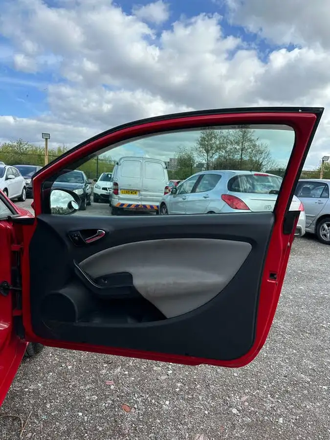 2016-seat-ibiza-12-tsi-se-technology-sportcoupe-3d-big-16