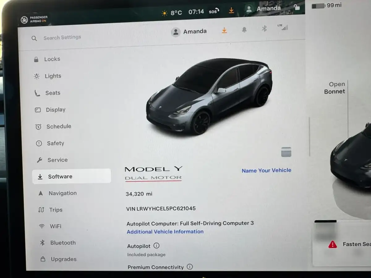 2023-tesla-model-y-e-performance-big-3