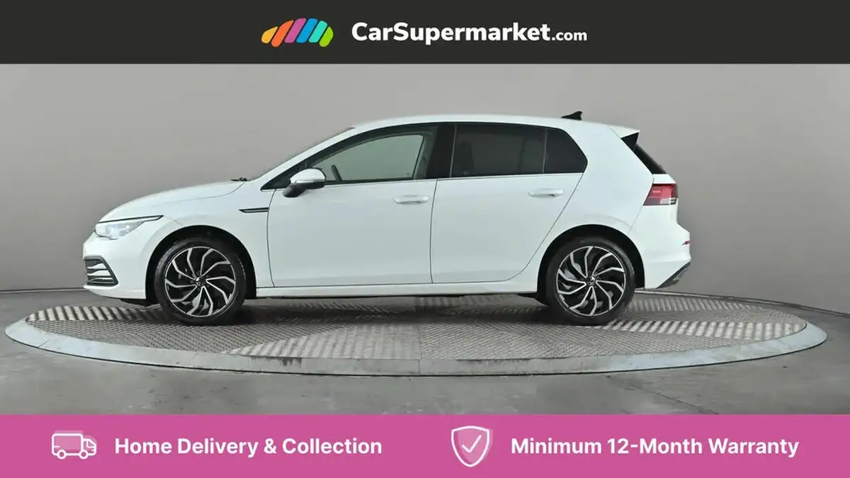 2022-volkswagen-golf-15-tsi-style-edition-150ps-big-2