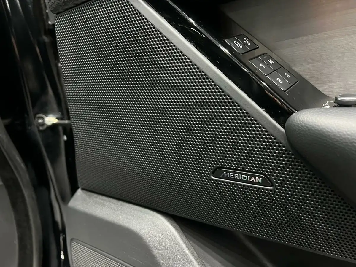 2019-land-rover-range-rover-velar-20-d180-r-dynamic-s-big-20