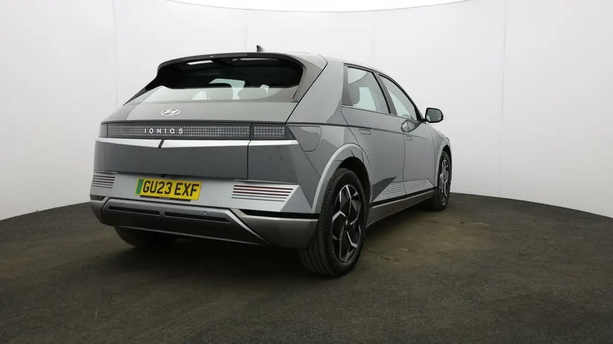 2023-hyundai-ioniq-5-e-premium-228ps-77kwh-rwd-big-41
