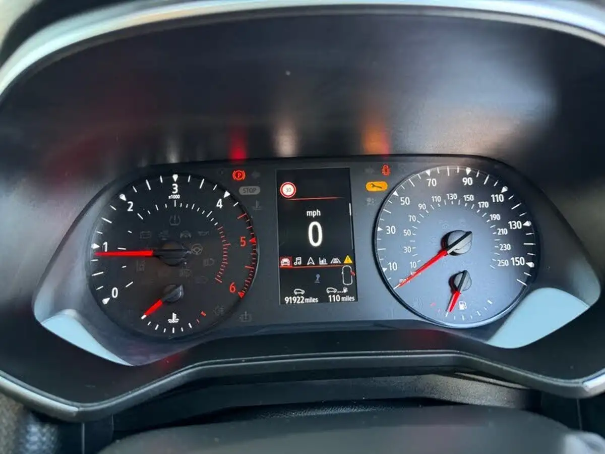 2020-renault-clio-15dci-iconic-90ps-ss-big-16