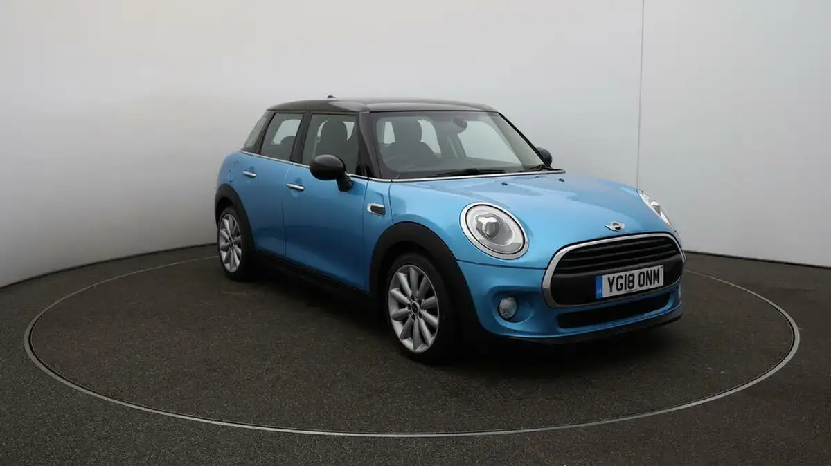 2018-mini-cooper-15td-cooper-d-series-ii-ss-hatchback-5d-big-40