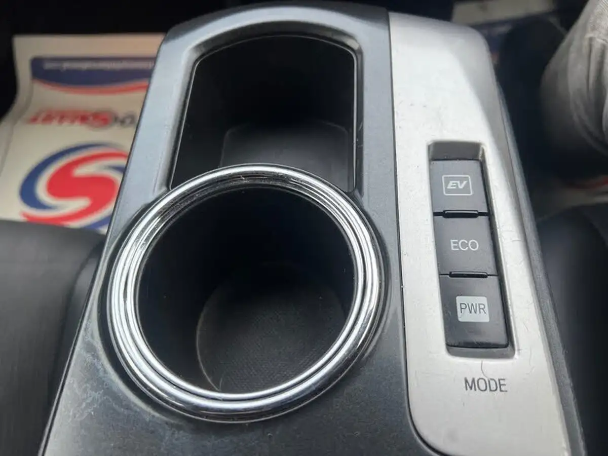 2019-toyota-prius-18-vvt-i-excel-big-38