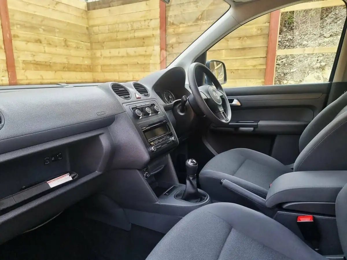 2014-volkswagen-caddy-life-16tdi-c20-big-17