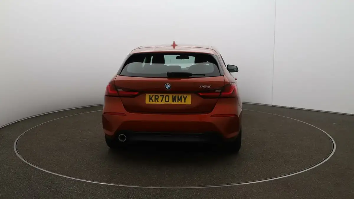 2020-bmw-1-series-15td-116d-sport-big-6