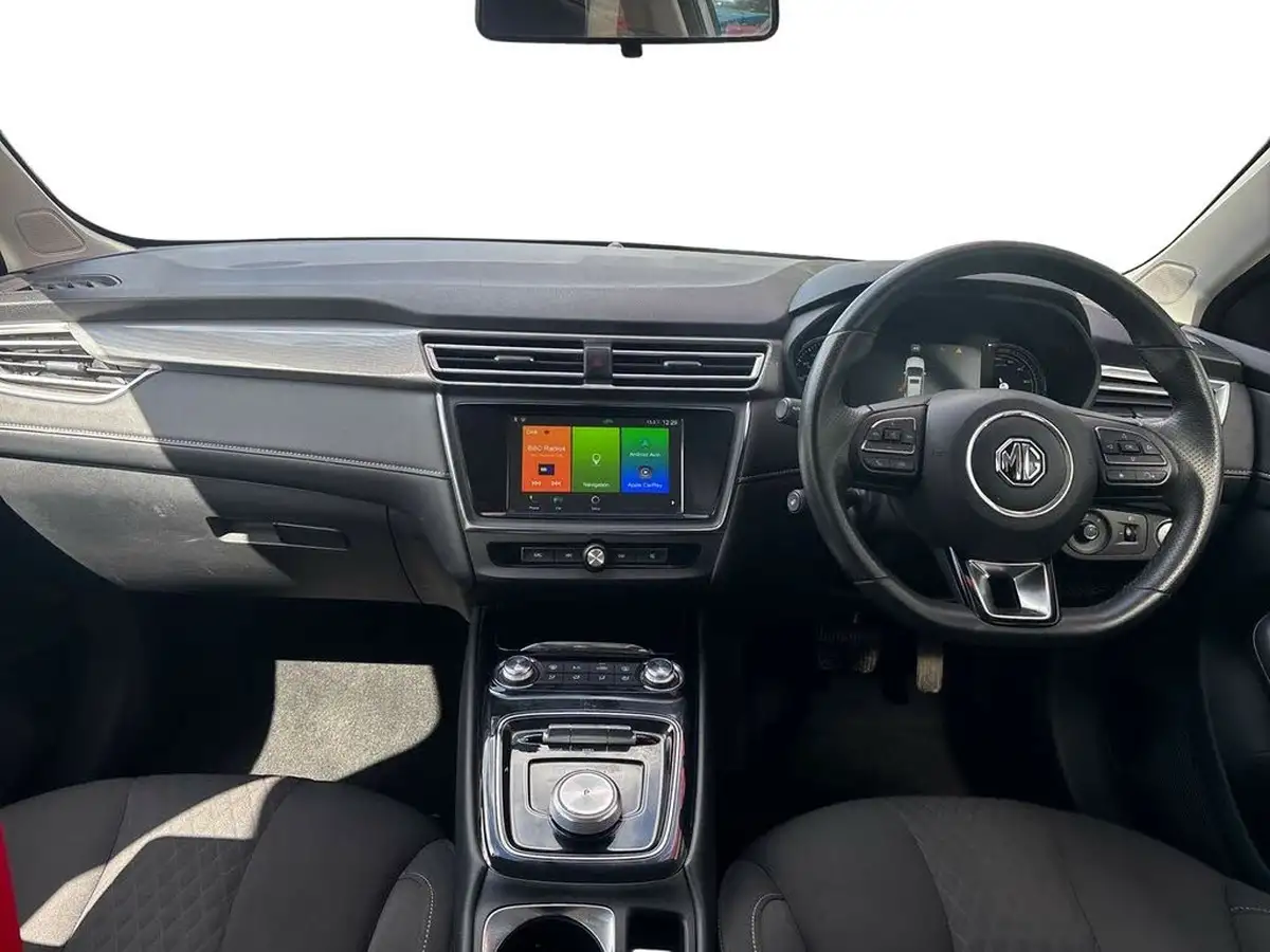 2021-mg-mg5-e-excite-ev-big-12