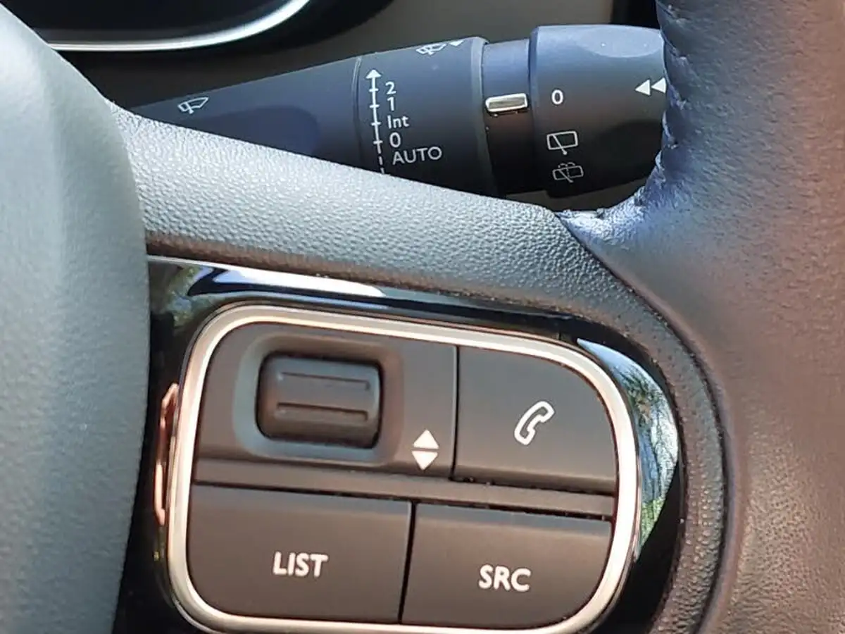 2021-citroen-c5-aircross-12-puretech-shine-big-14
