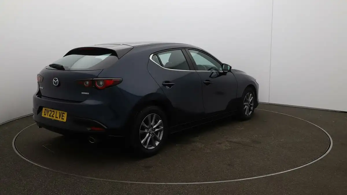 2022-mazda-mazda3-20-se-l-lux-122ps-hatchback-5d-big-46