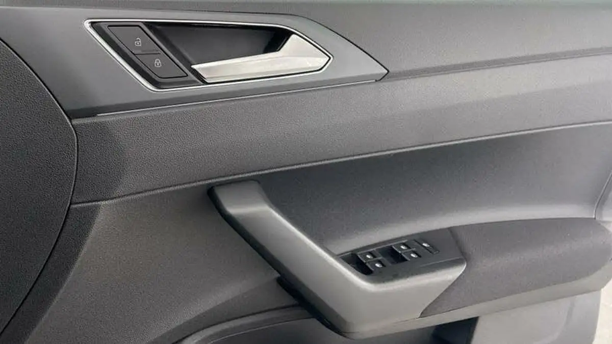 2024-volkswagen-polo-10-tsi-r-line-115ps-dsg-big-18