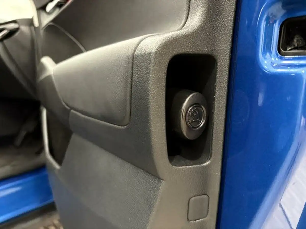 2021-skoda-enyaq-e-60-eco-suite-62-kwh-big-39
