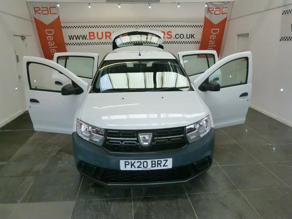 2020-dacia-sandero-10-sce-access-big-18