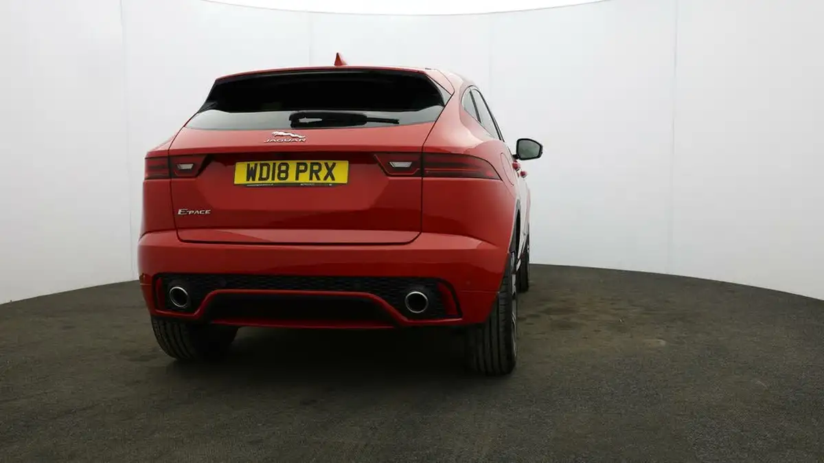 2018-jaguar-e-pace-20-i4d-first-edition-big-6