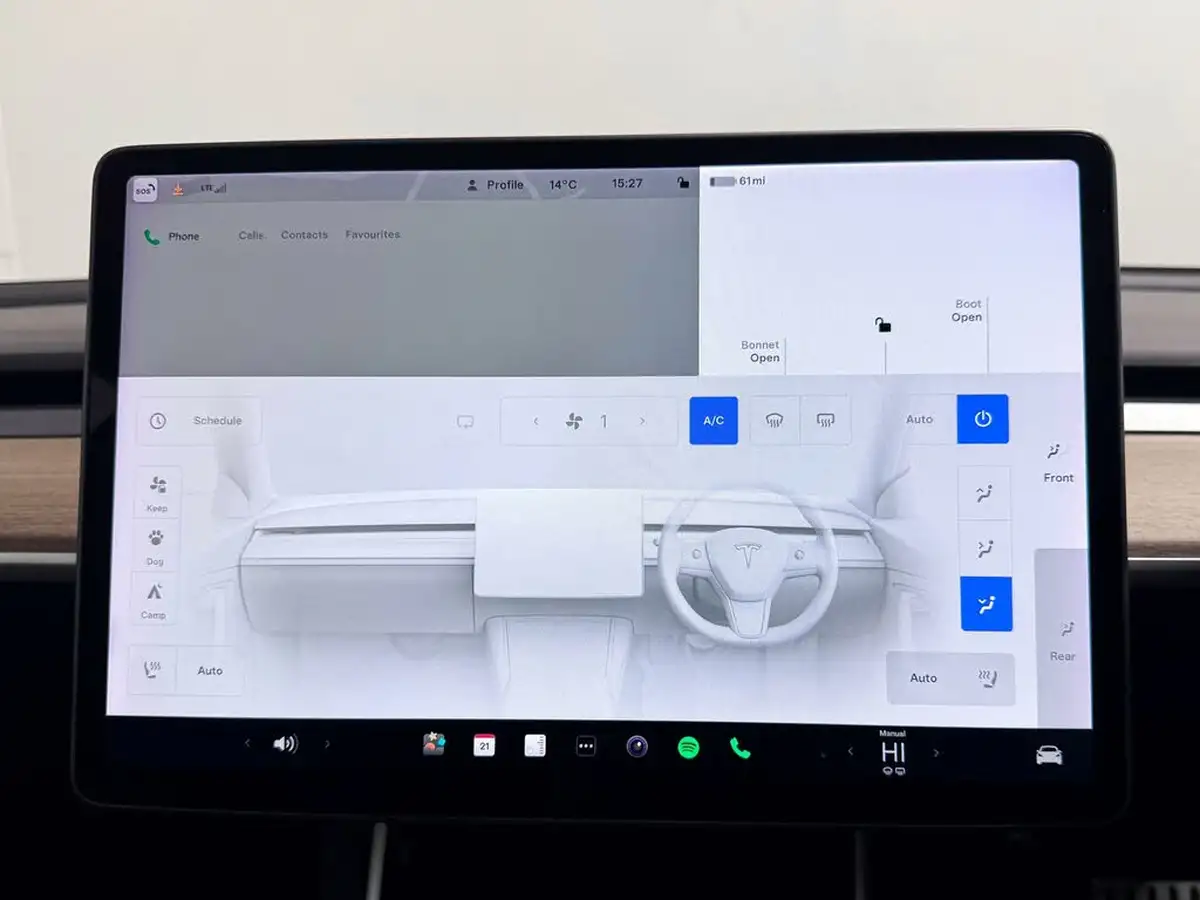 2020-tesla-model-3-e-performance-big-47