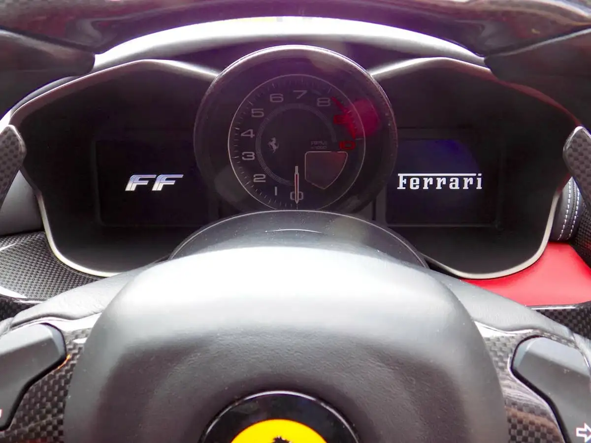 2012-ferrari-ff-63-big-61