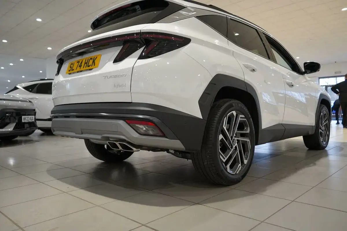 2024-hyundai-tucson-16-t-gdi-ultimate-252ps-phev-auto-big-13