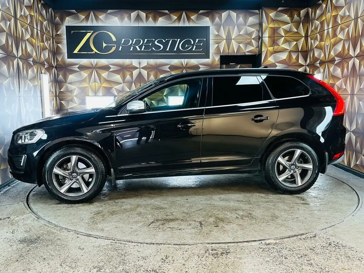 2015-volvo-xc60-24td-d5-r-design-220bhp-ss-geartronic-big-10