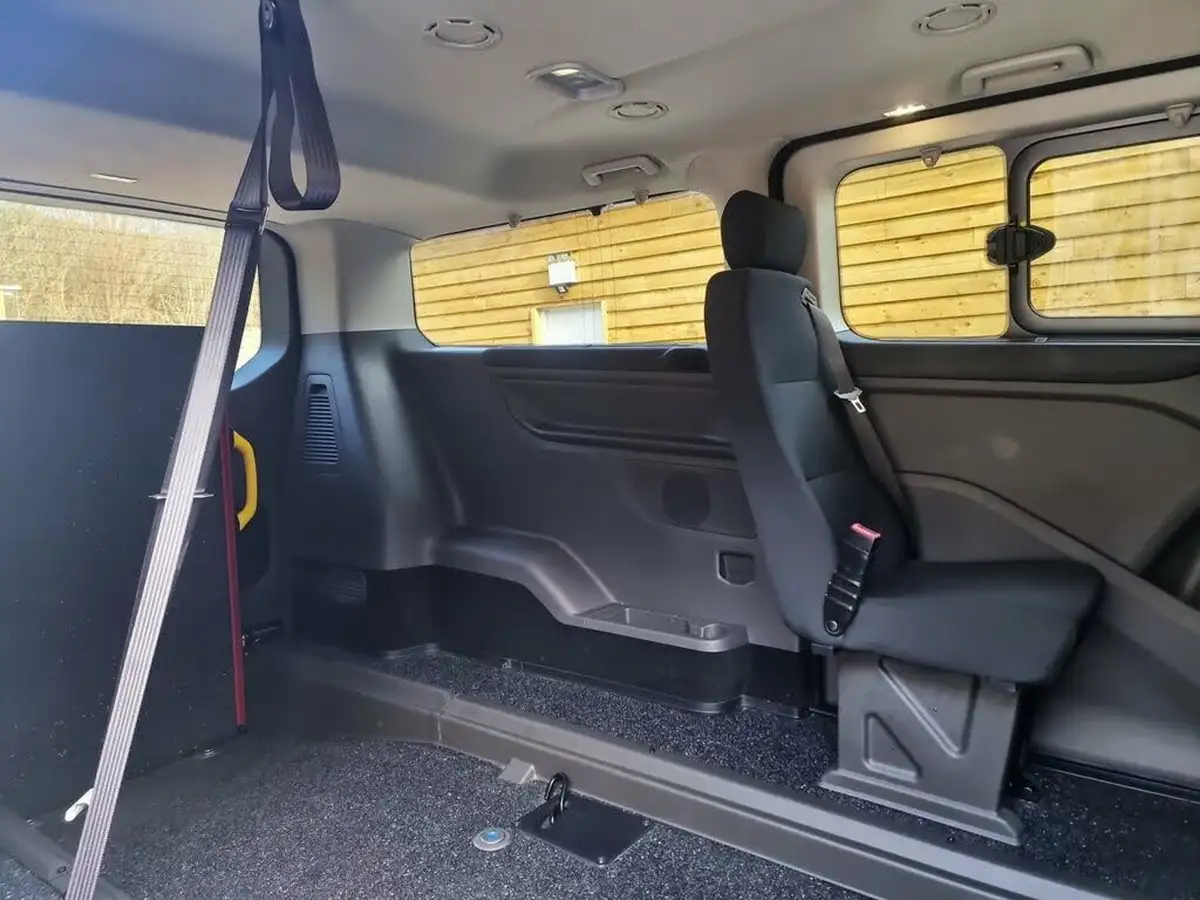 2022-ford-tourneo-custom-20tdci-320-l1-titanium-130pseu6dt-auto-big-19
