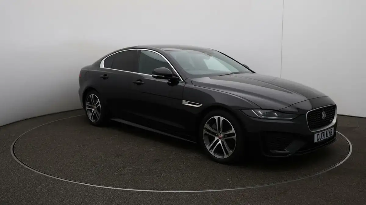 2021-jaguar-xe-20-d200-r-dynamic-se-big-1