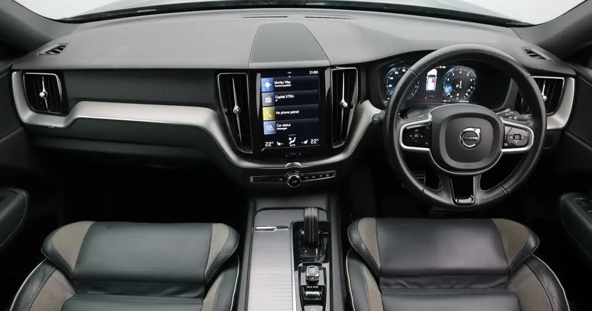 2021-volvo-xc60-20-b5-r-design-awd-big-13