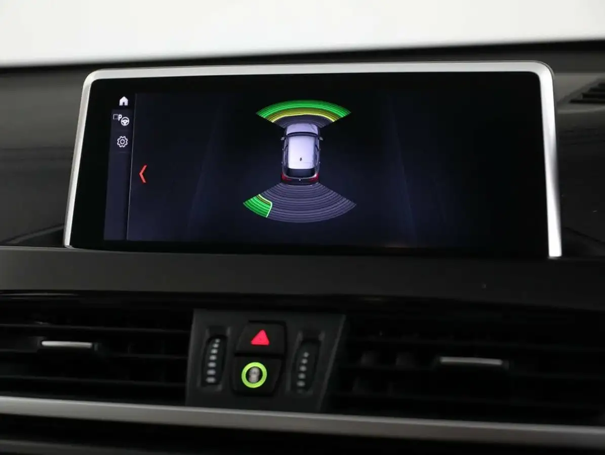 2021-bmw-x1-20-xdrive20i-xline-big-22
