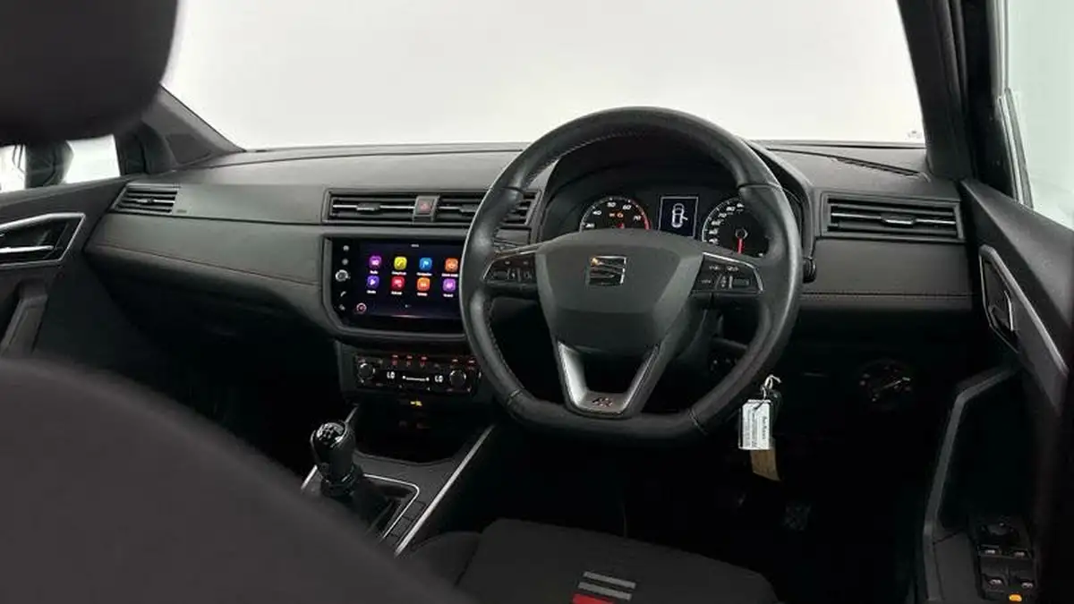 2021-seat-arona-10-tsi-fr-red-edition-big-26