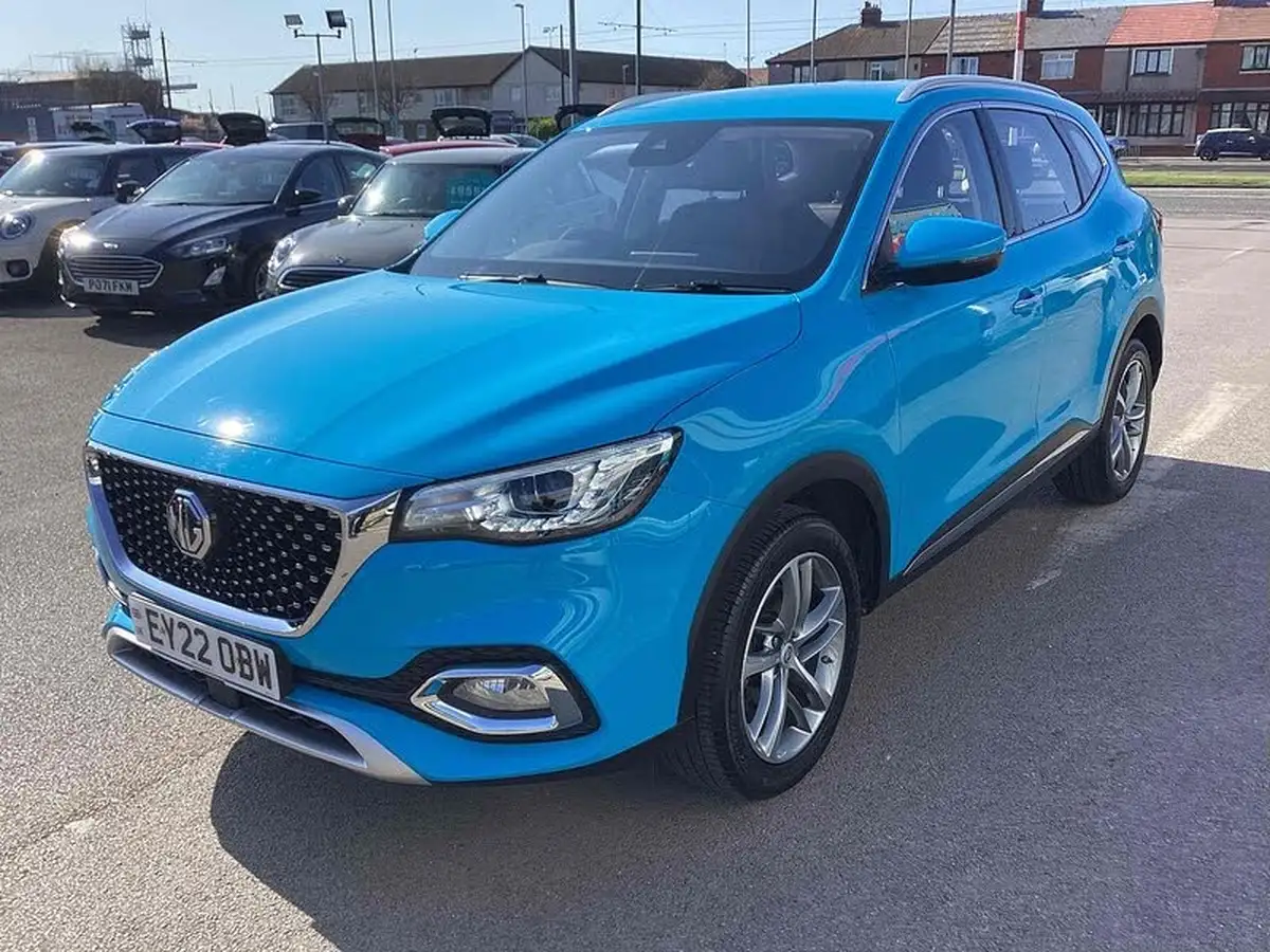 2022-mg-hs-15t-gdi-excite-162ps-big-5