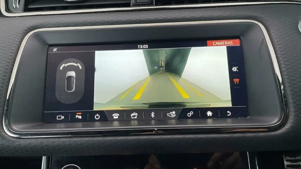 2020-land-rover-range-rover-evoque-20-d150-r-dynamic-big-4