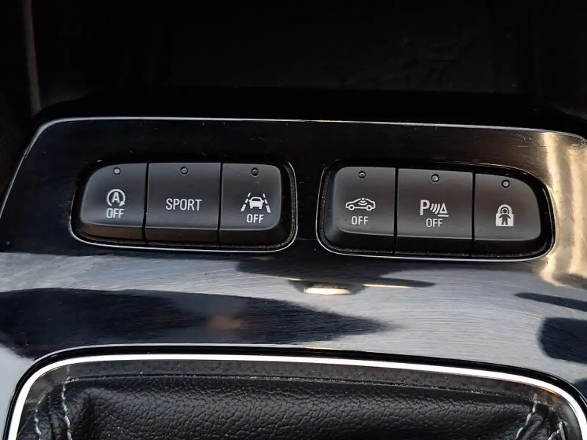 2021-vauxhall-mokka-12-sri-premium-130ps-big-14