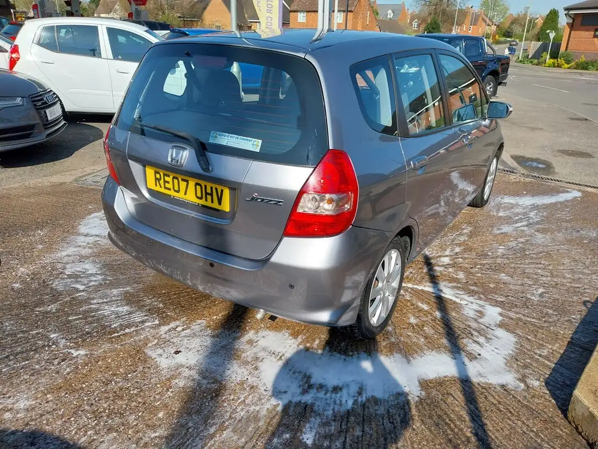 2007-honda-jazz-14-se-cvt-7-big-4