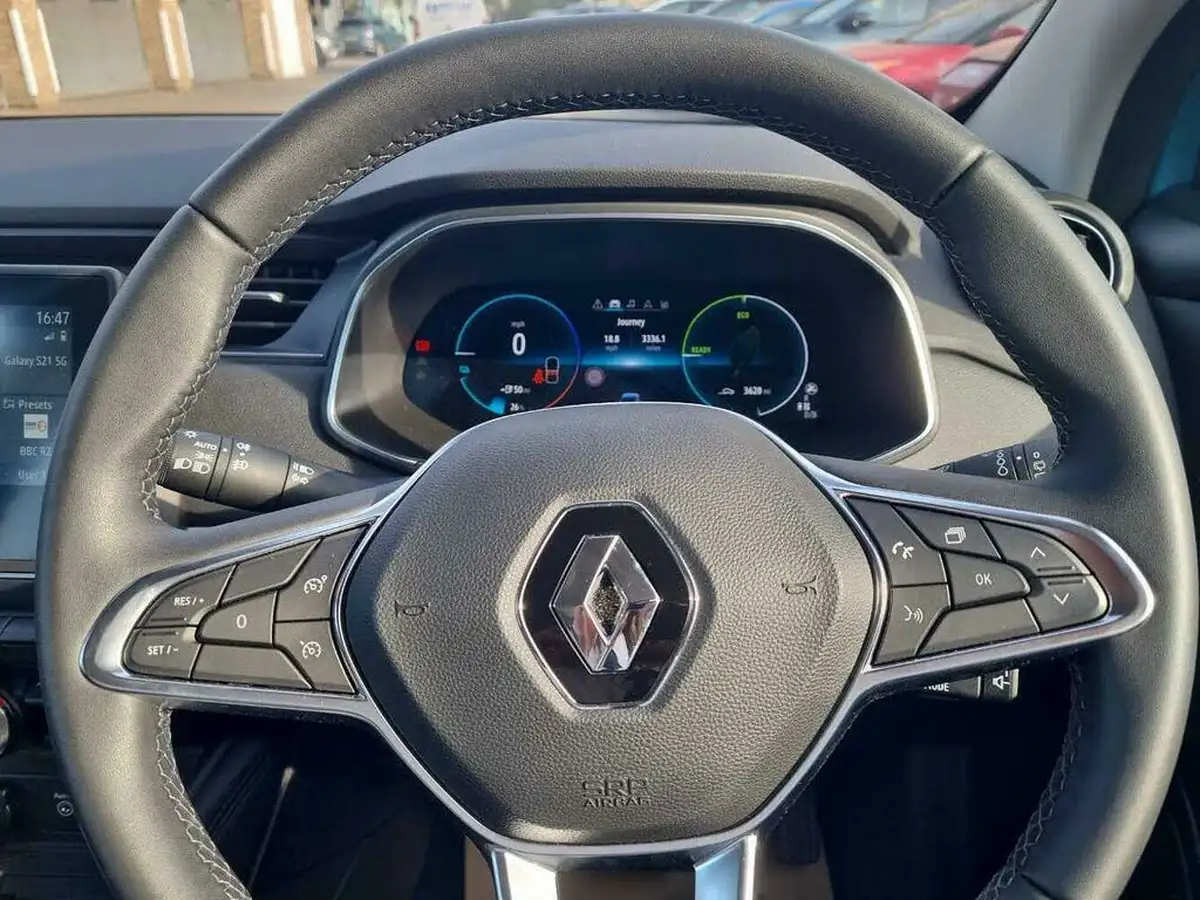 2022-renault-zoe-e-i-iconic-110ps-r110ze50-big-22