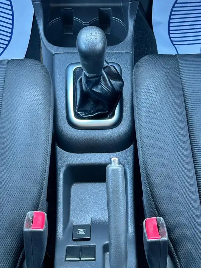 2007-suzuki-liana-16-glx-hatchback-5d-big-27