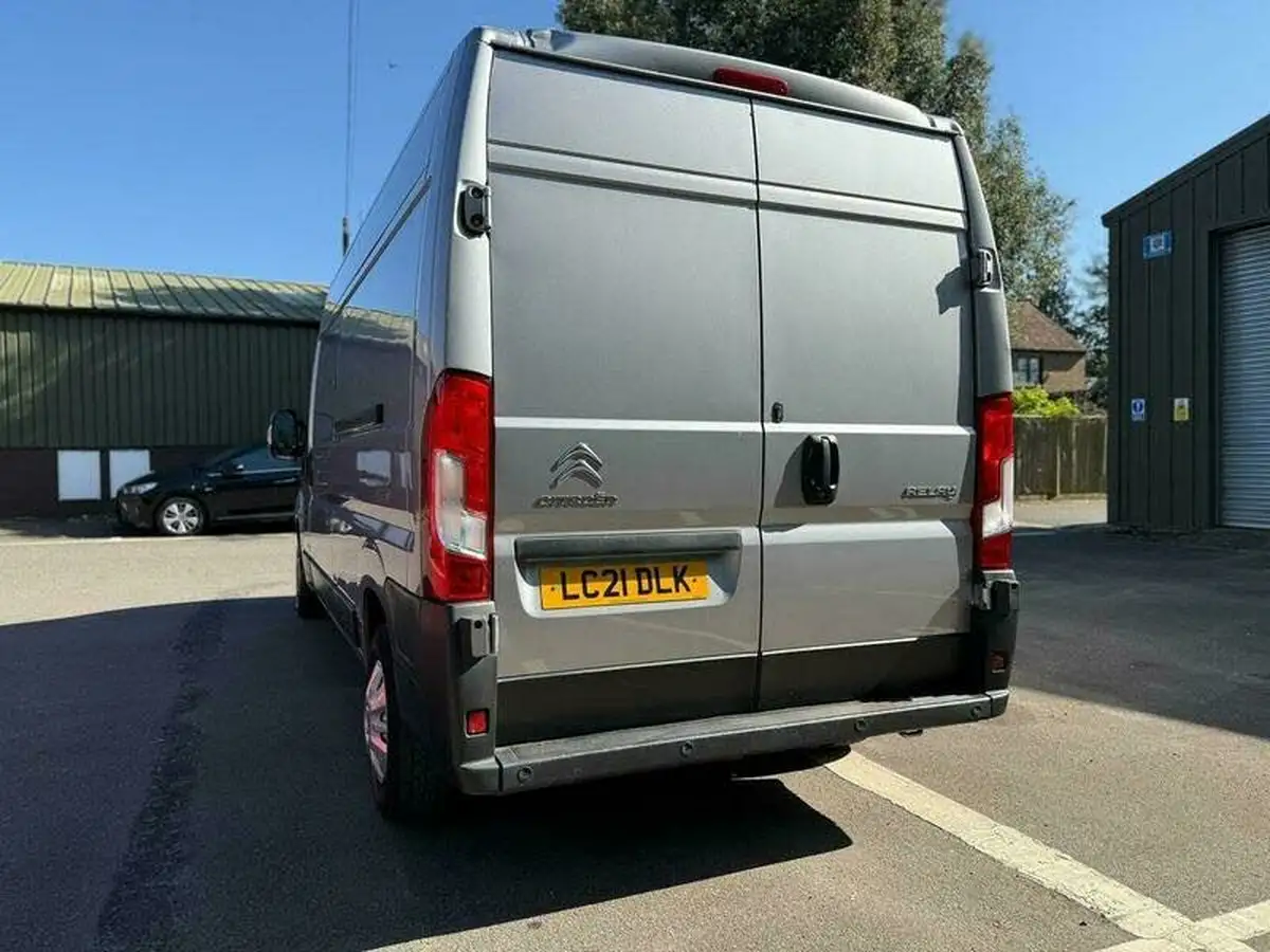 2021-citroen-relay-22bluehdi-35-l3h2-enterprise-140eu6dtss-panel-big-18