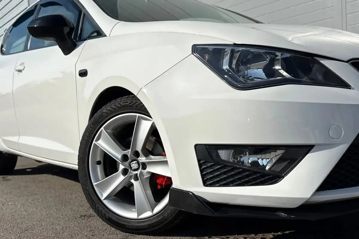 2017-seat-ibiza-12-tsi-fr-technology-90ps-hatchback-5d-big-33