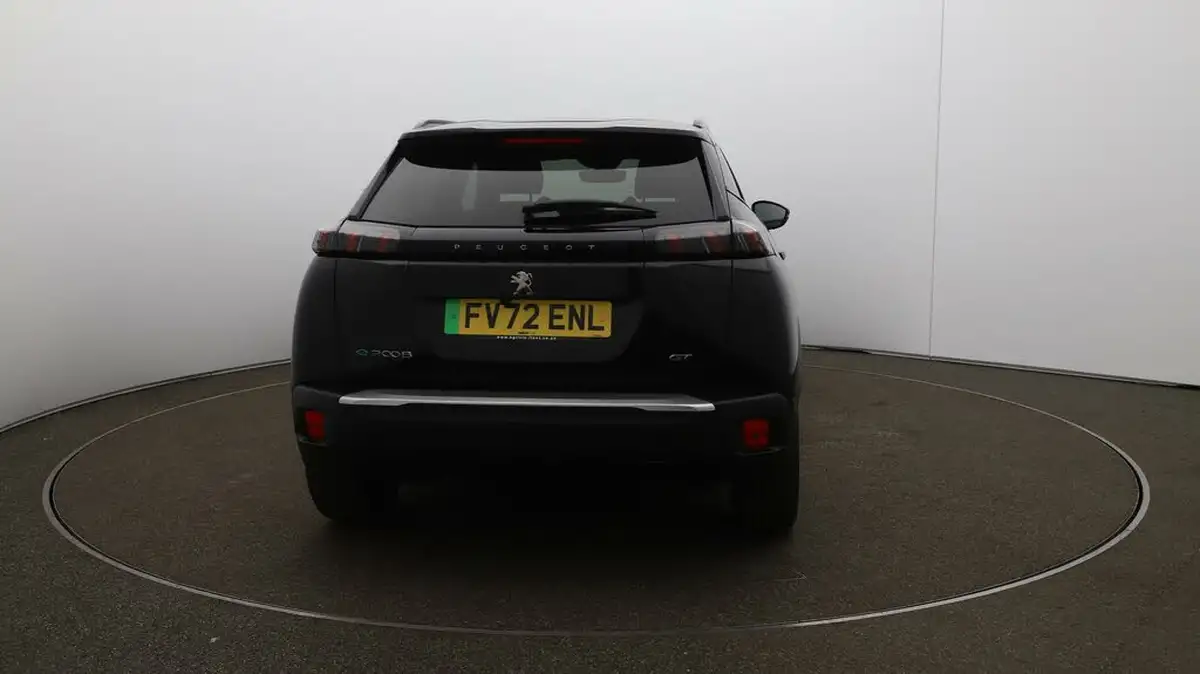 2022-peugeot-2008-suv-e-gt-premium-big-6