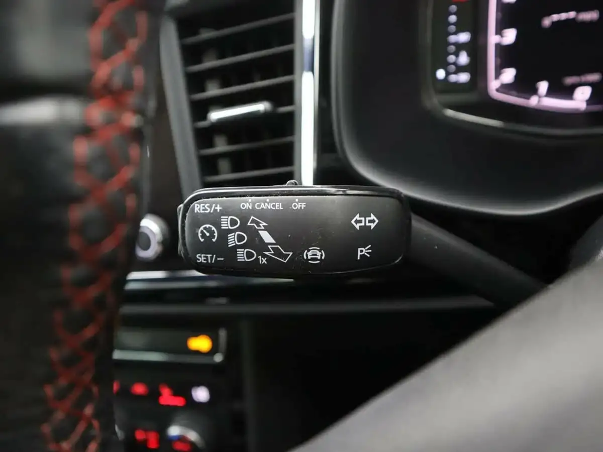 2019-seat-ateca-20tdi-fr-sport-150ps-1968cc-big-30