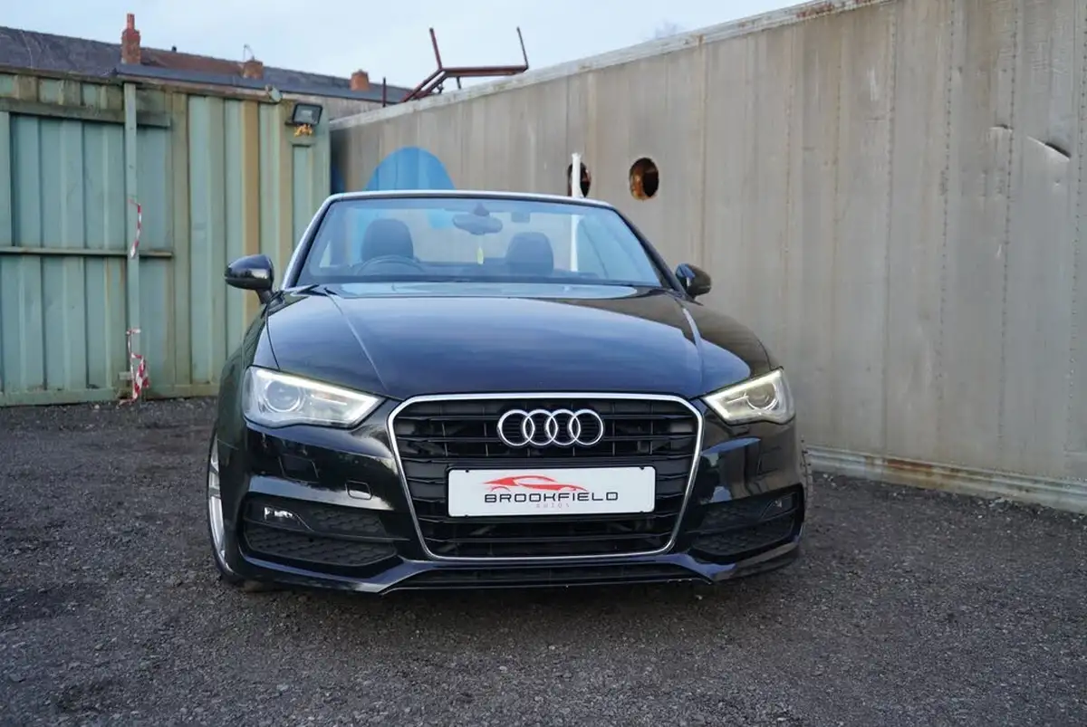 2015-audi-a3-cabriolet-20-tdi-s-line-150ps-big-3