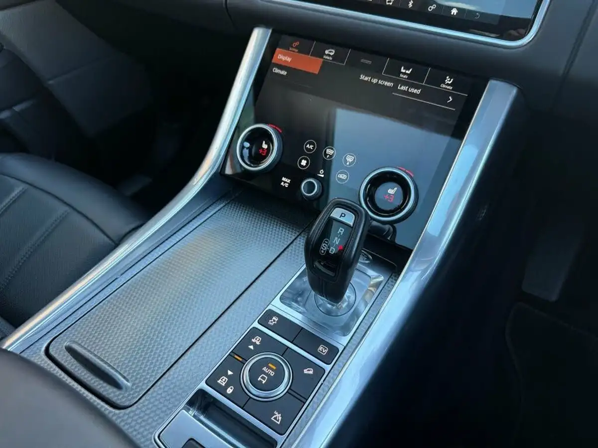 2021-land-rover-range-rover-sport-20-p400e-hse-dynamic-big-7