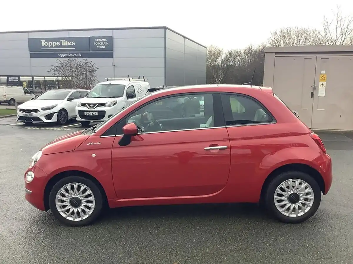 2021-fiat-500-10-dolcevita-big-2