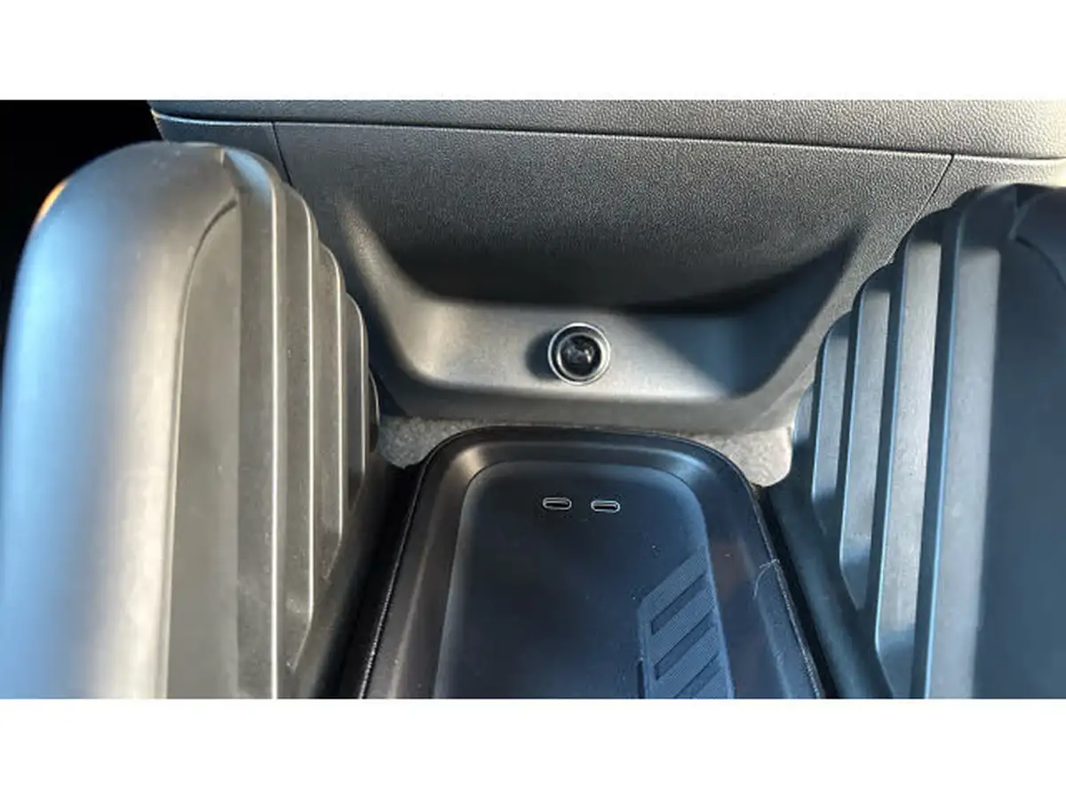 2024-mini-cooper-e-cooper-se-exclusive-big-25