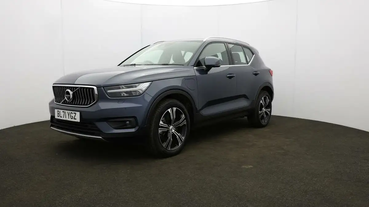 2022-volvo-xc40-15-t5-inscription-pro-big-2
