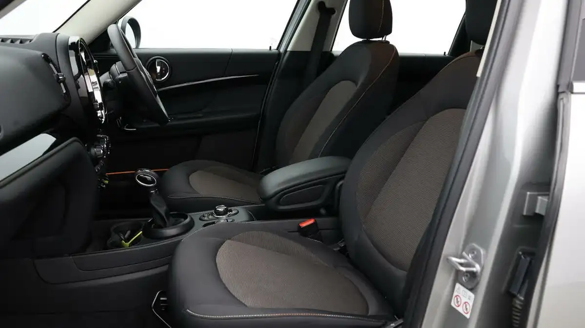 2023-mini-countryman-15-cooper-s-e-phev-classic-premium-big-13