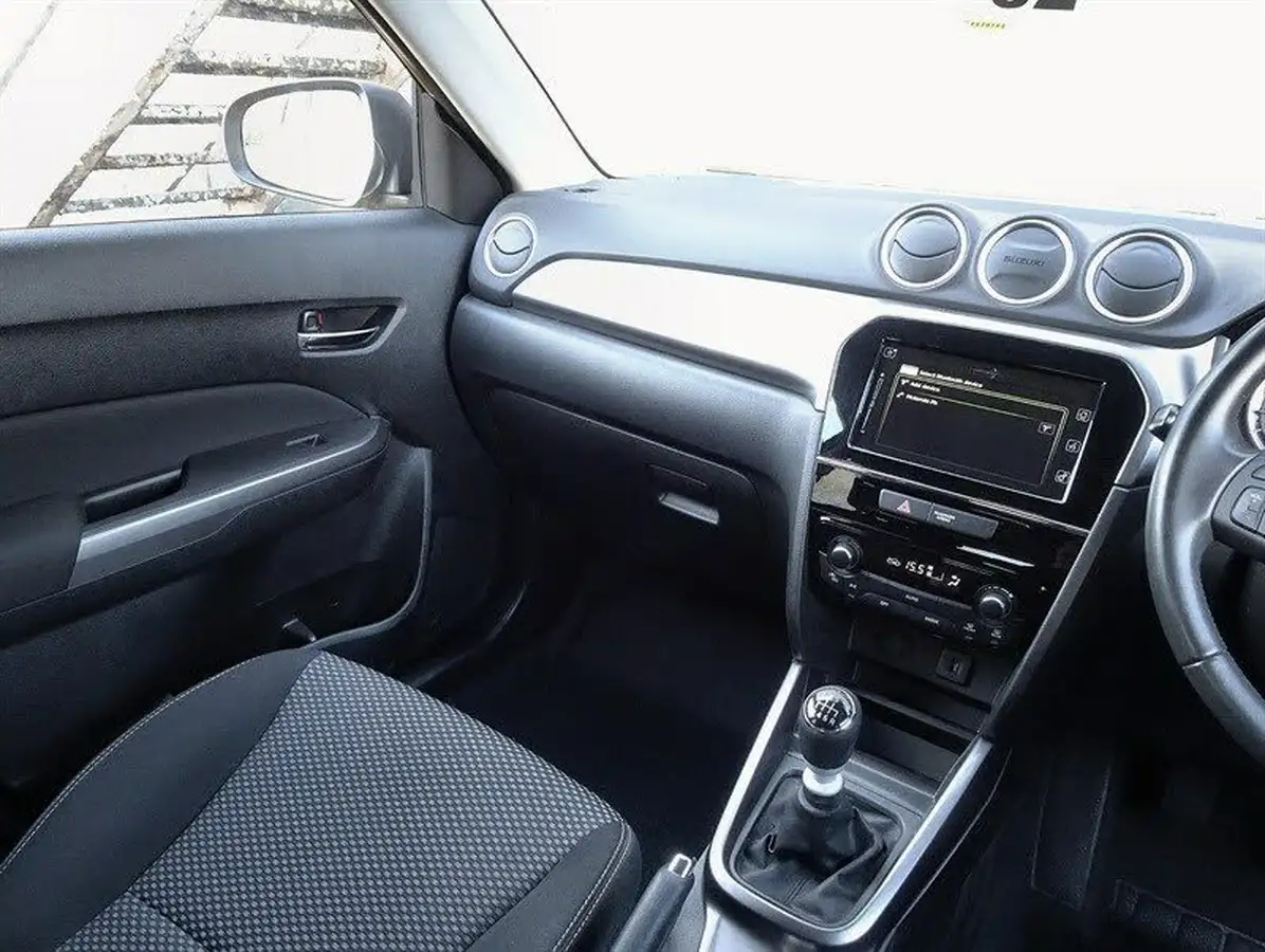2021-suzuki-vitara-14-boosterjet-sz-t-allgrip-big-24