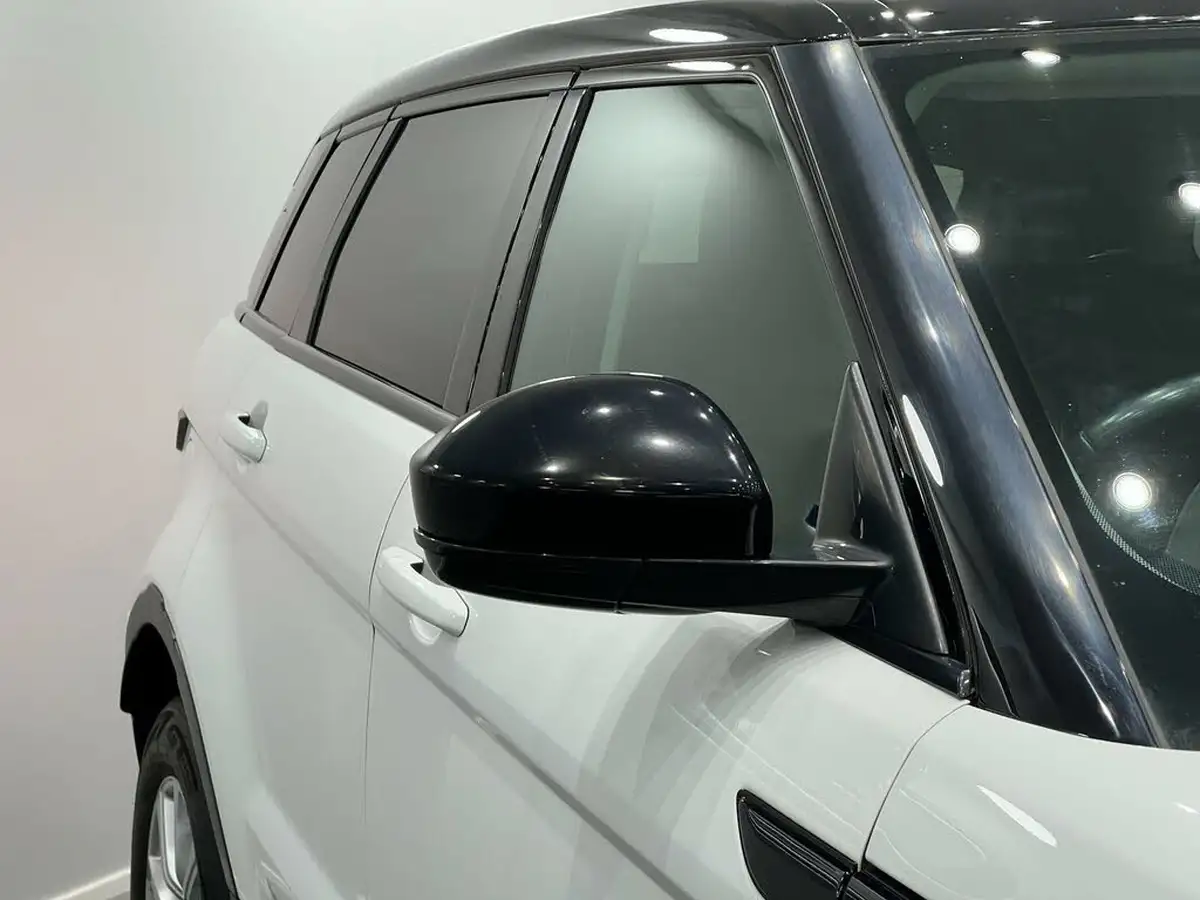 2016-land-rover-range-rover-evoque-20td4-se-tech-ss-hatchback-5d-auto-big-17