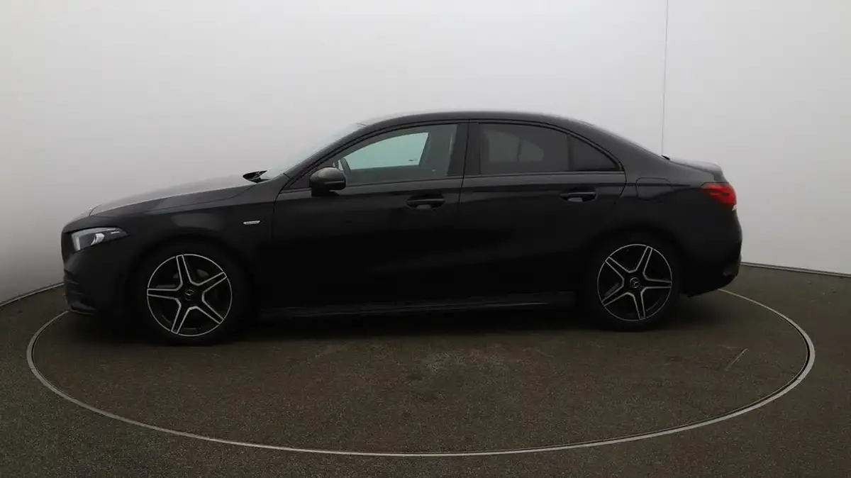 2022-mercedes-benz-a-class-13-a180-amg-line-executive-edition-saloon-4d-7g-dct-big-57