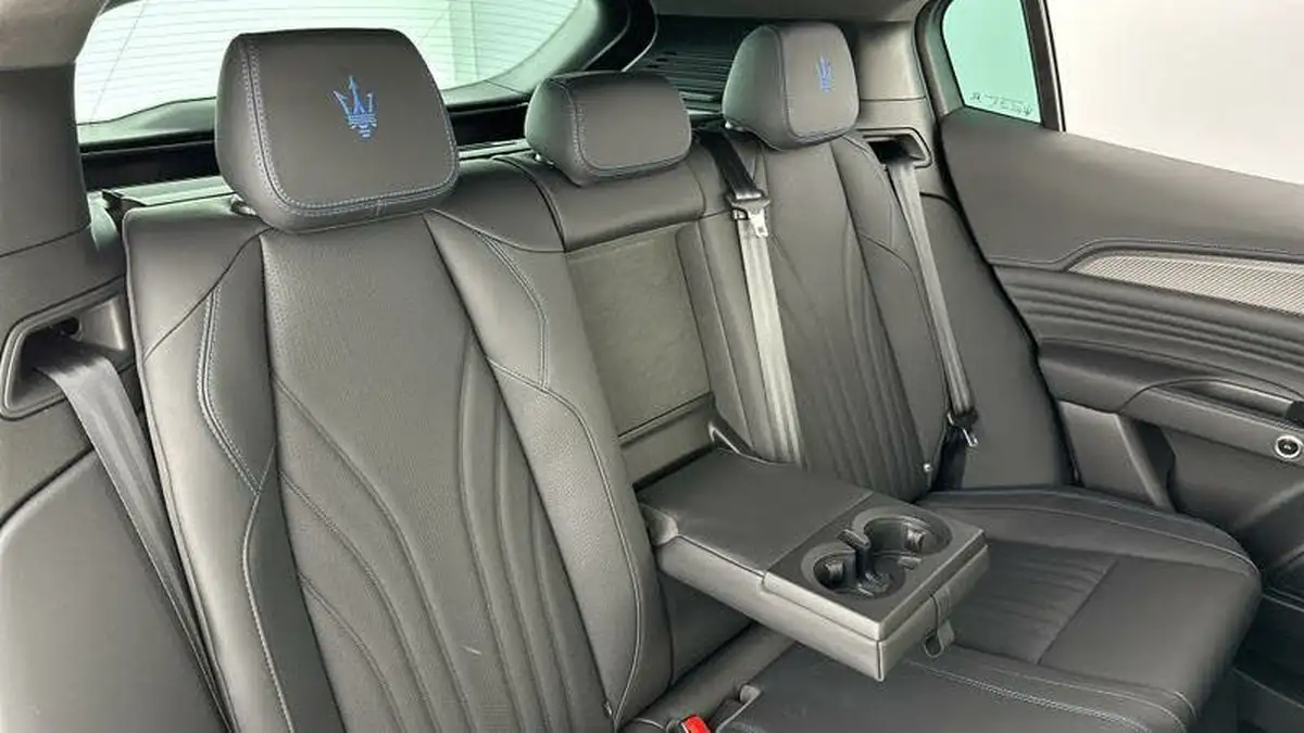 2023-maserati-grecale-20-modena-primaserie-big-15